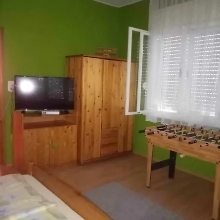 A&g Vendeghaz Balatonkeresztur